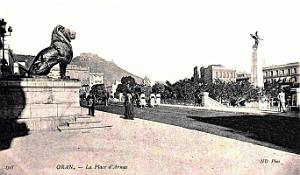 2296- Oran - Place d'Armes sans le theatre